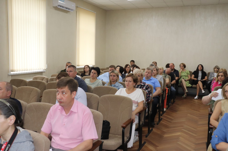 Заседание Совета администрации муниципального образования город Донской. Заседание Совета администрации муниципального образования город Донской.